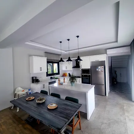 Sapphire Villa *